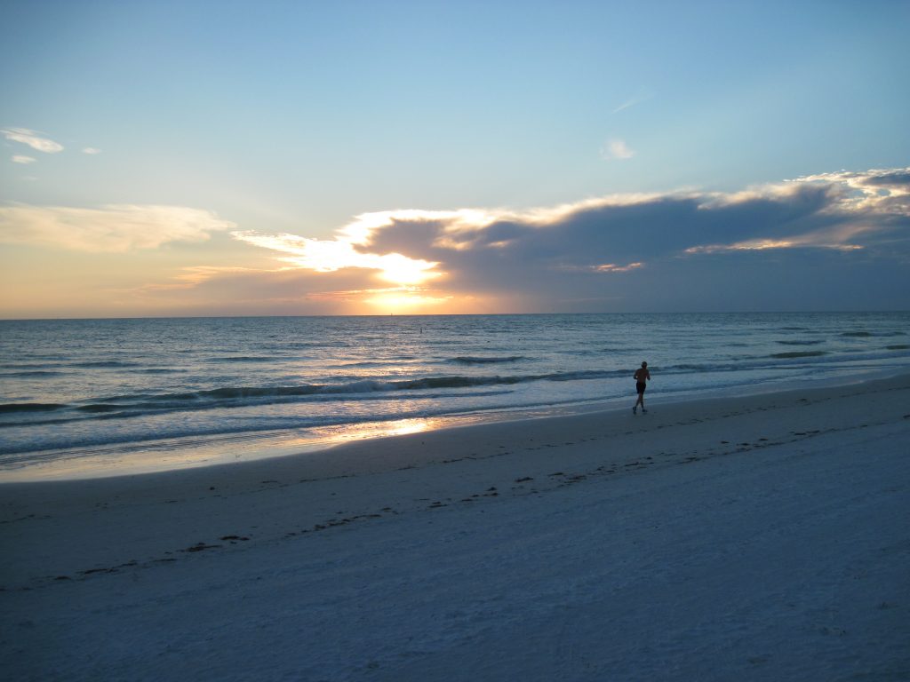 Beach-sunset-1024x768